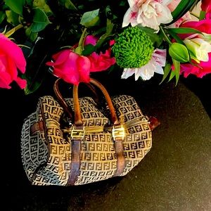 pre-owned Fendi brown tote/